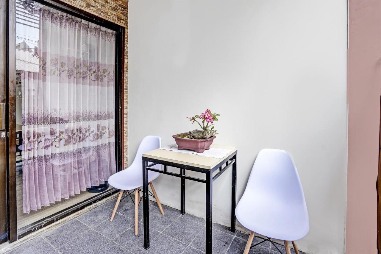 Oyo 92435 Sunlo Cozy Home Family Homestay Syariah Surabaya Exterior photo