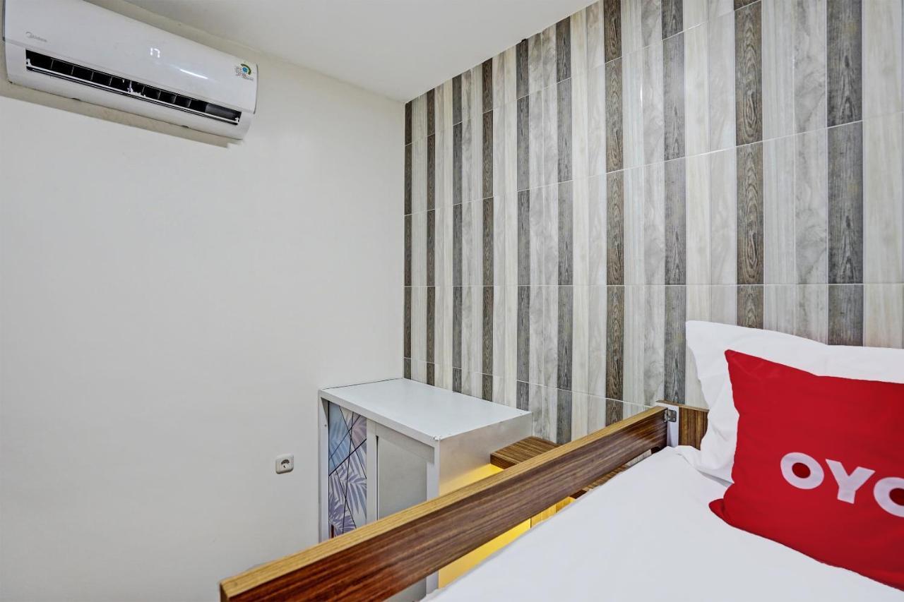 Oyo 92435 Sunlo Cozy Home Family Homestay Syariah Surabaya Exterior photo