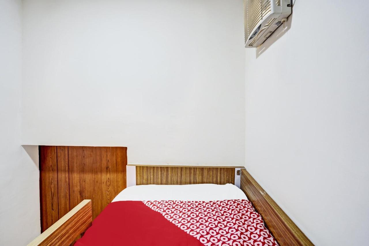 Oyo 92435 Sunlo Cozy Home Family Homestay Syariah Surabaya Exterior photo